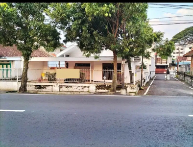 Rumah disewakan dekat RS Lavalet,Alun Alun ,Klojen,Lowokwaru ,Malang