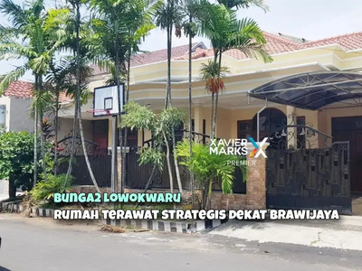 Rumah Klasik Terawat Minim Sekat di daerah Jalan Bunga2, Suhat Malang