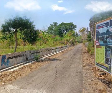 Tanah Pekarngan luas 292 meter dekat Perumaham SKH