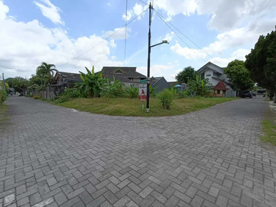 Tanah Sleman, Dekat Kampus UGM; Di Pogung Baru; Jl. Pandega