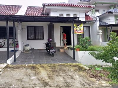 dadf. Rumah disewakan di Taman Simpruk Lippo Cikarang