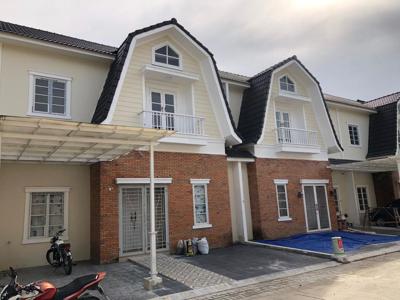 Dijual Rumah Komplek Merci Roterdam Blok E, Deli tua-R-0376