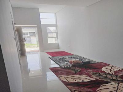 DISEWAKAN RUMAH BARU FURNISHED SEJUK & ASRI DI SINDANGLAYA BANDUNG