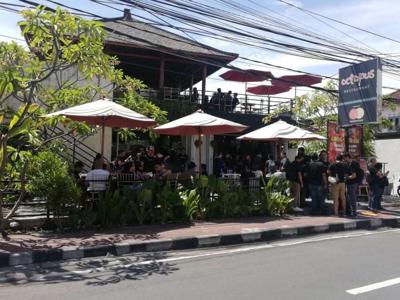 Ex Resto di area komersil tj.Benoa nusa dua Bali area hotel bintang 5