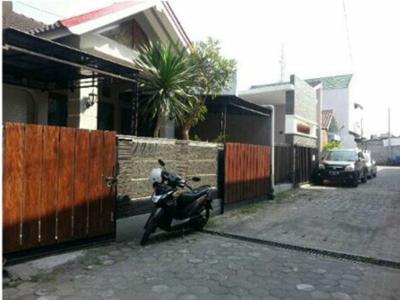 Rumah disewakan dekat kampus UGM