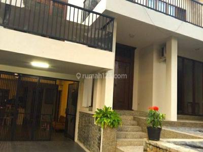 Wonderful House In A Compoun With Nice 4 Bedrooms And Privat Pool At Kemang Selatan
