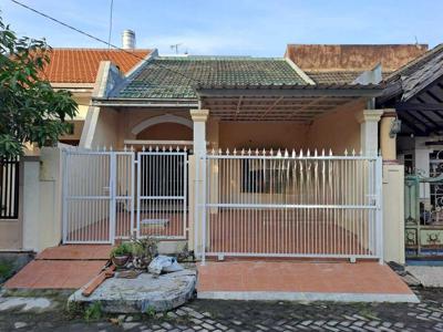 AD.024. Disewa Rumah Pondok Tjandra, Waru, Sidoarjo