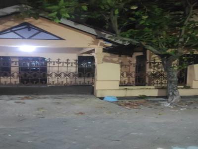Di Kontrakan Rumah 2 Lantai Klipang dekat SD Sendangmulyo