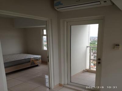 Dijual Rugi 2br Semi Furnish Apartemen Springlake Summarecon Bekasi