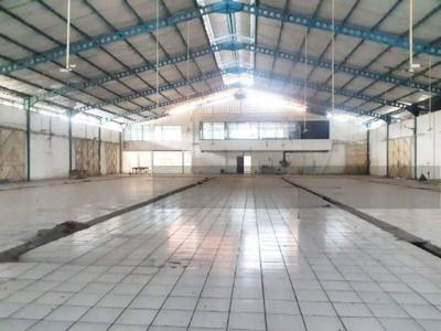 Murah Pool Turun Harga Dijual/Disewakan Gudang di Raya Boboh Menganti
