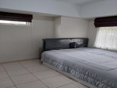 Sewa Apartemen 3BR Fullfurnish View Pool Lokasi Di Springlake