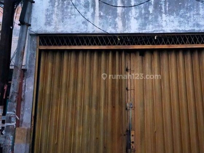 ANA RUMAH 4X15M² COCOK USAHA DI JELAMBAR