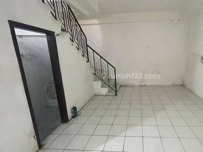 Dhyana Disewa Rumah Uk 5x15m di Komplek Kavling Polri