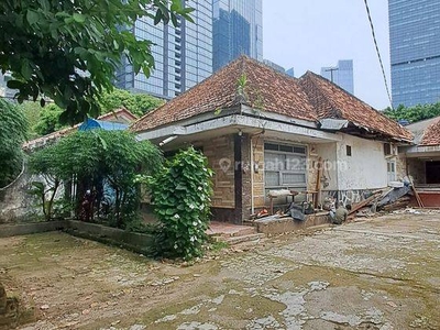 Dijual Rumah Hitung Tanah di Senopati Scbd Jakarta Selatan
