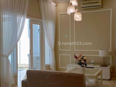 Disewakan Rumah Luxurious Nyaman Furnished Siap Huni di Kbp