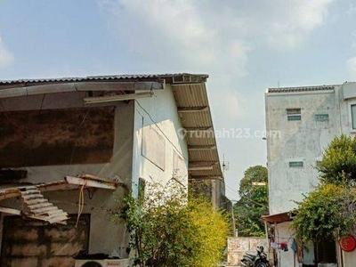 Jual Tanah Ex Gudang cocok untuk dibangun komersial kost maupun hunian di area komplek KPBD Kebon Jeruk Jakarta Barat