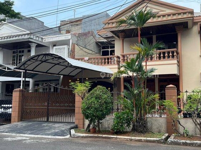 Rumah 2 Lantai di Gading Pandawa Kelapa Gading, Jakarta Utara