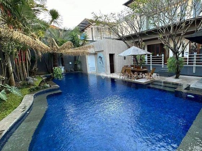 Rumah furnishes big pool Denpasar Barat Bali