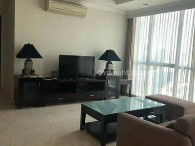 Sewa Apartemen Setiabudi Residence 3 Bedroom Lantai Tengah Furnished