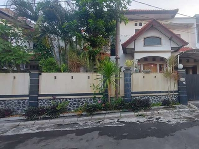 Dijual MURAH Rumah Di Perumahan Permata Hijau Denpasar Utara