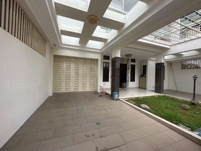 Dijual Rumah Mewah Komplek Tasbih 1 Jalan Cycas II