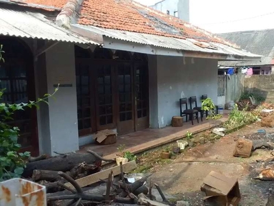 Dijual Tanah cocok utk dibangun kos kosan harga bisa nego