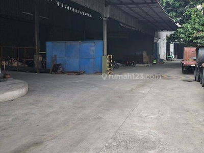 Gudang 2300 meter jln petir cipondoh siap pakai