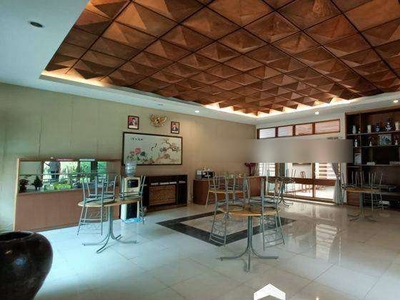 Guest House bagus Modern minimalis tengah kota Semarang strategis siap