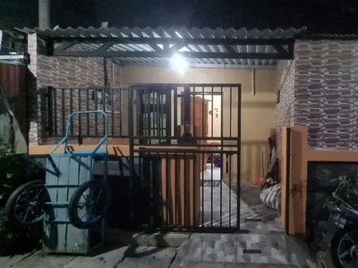 Kos wanita/pria kamar baru modern dinoyo tengah kota