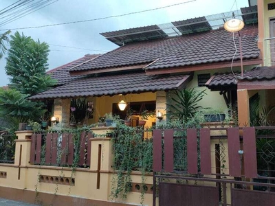 Rumah 2 Lantai di Maguwoharjo Sleman Yogyakarta RSH 031