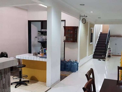 Rumah Di Muara Karang - Penjaringan Jakarta Utara, SHM, 4+1 kamar
