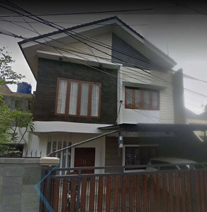 Rumah di Tomang Jakarta Barat, 2 Lantai, SHM, 5+1 Kamar, Furnish