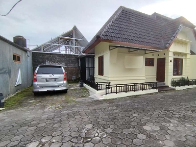 Rumah jual utara Polda Diy Condong Catur Depok sleman