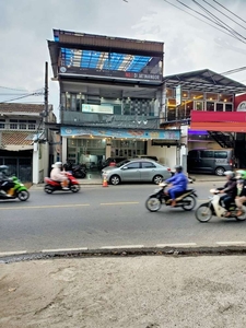 Rumah Resto Murah Main Road Jatinangor