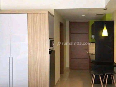 Rumah Strategis Full Furnish di Beverly Dago Bandung