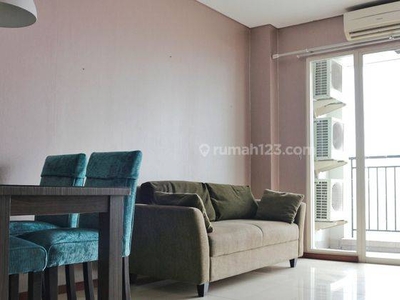 Sewa Apartemen Thamrin Residence 2 Bedroom Lantai Tinggi Furnished