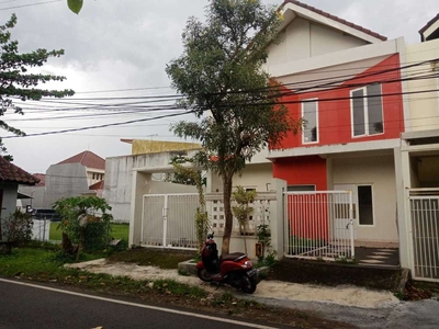 Tanah 2 Lantai Daerah Suhat, Siap Huni, Kota Malang N42