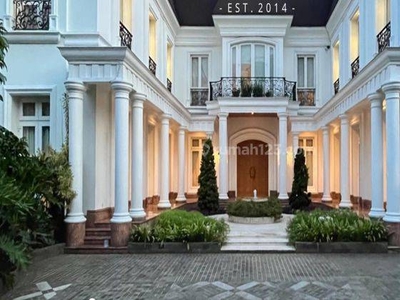 Drop Price!! Rumah Di Cipete Mewah Design Classic Dekat Keb Baru Jakarta Selatan