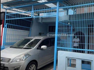 Rumah 8 kamar tidur akses masuk mobil di Cibeunying Cigadung cikutra