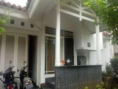 Rumah Modern dan Full 2 Lantai di Taman Alfa Indah, Joglo, Kembangan