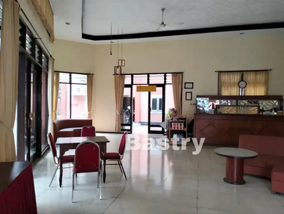 Dijual Murah Mau Pensiun Hotel Aktif Kota Malang Omset Jalan Normal