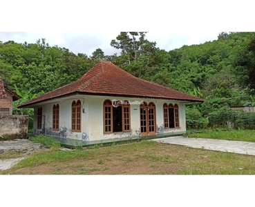 Dijual Tanah Luas 1620m2 SHM Pekarangan dan Bangunan Luas - Pacitan Jawa Timur