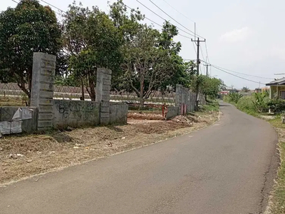 Pinggir Jalan Aspal, Tanah Bogor Cocok Untuk Villa 1 Jutaan Per Meter