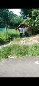 Tanah darat pinggir jalan aspal kampung deket perumahan