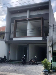 Dijual 2 unit ruko di Raya Manukan Tengah