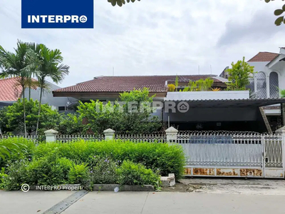 Dijual Rumah 2 lantai Tomang Jakarta Barat LT 350m2 Lokasi Strategis