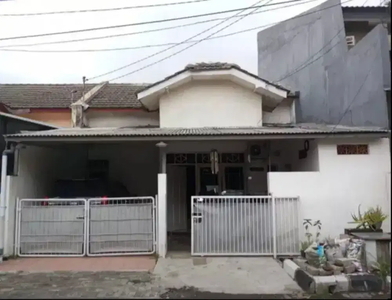 DIJUAL RUMAH DELTA SARI WARU SDA