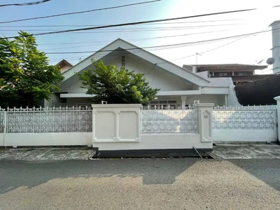 Dijual Rumah Menteng Dalam 6KT 3KM Sudah Renovasi