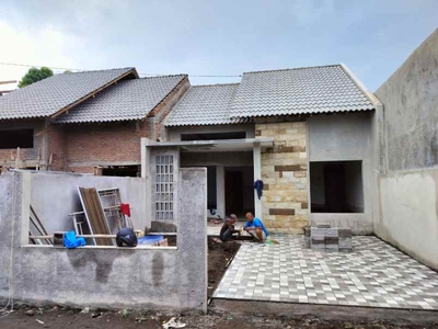 Dijual Rumah Siap Huni Tanah Luas Dekat Kampus Upn Maguwoharjo