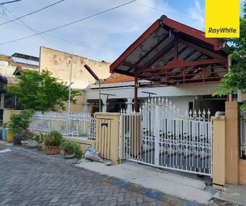 Dijual Rumah Strategis di Ngagel Madya Surabaya